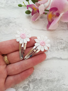 Mini Daisy Clips