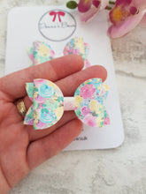 Load image into Gallery viewer, Mint Floral Pigtails
