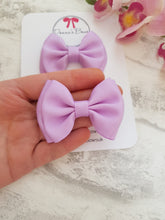 Load image into Gallery viewer, Lilac Ribbon Pogtails
