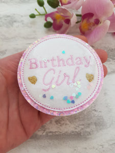 Shaker Birthday Badge