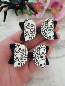 Skull Pigtails