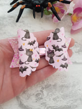 Load image into Gallery viewer, Spooky Pink Halloween Bow
