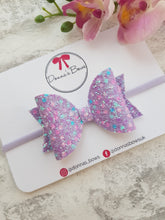 Load image into Gallery viewer, Dotty Glitter Bow
