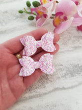 Load image into Gallery viewer, Mini Pink &amp; White Pigtails
