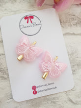 Load image into Gallery viewer, Butterfly Lace Clippies
