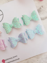 Load image into Gallery viewer, Teeny Pigtail Set
