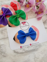 Load image into Gallery viewer, Pencil Bow
