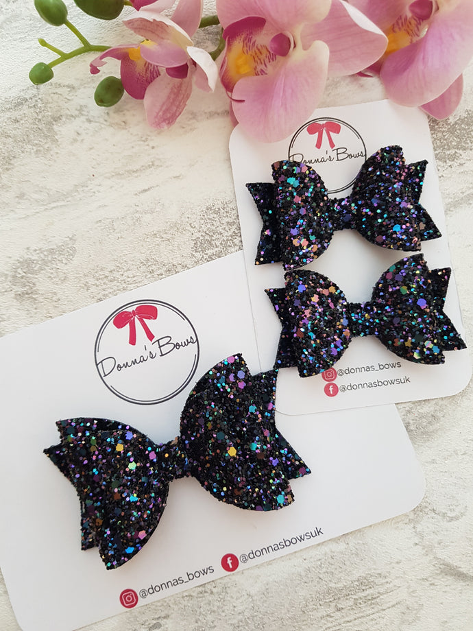 Oil Effect Black glitter bow