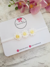 Load image into Gallery viewer, Daisy Baby Band
