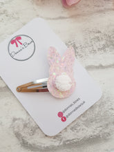 Load image into Gallery viewer, Bunny Snap Clip
