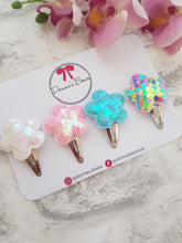 Load image into Gallery viewer, Sequin Snap Clips
