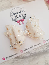 Load image into Gallery viewer, Ivory &amp; Gold Bow
