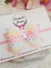 Load image into Gallery viewer, Ombré Leopard Bow
