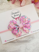 Load image into Gallery viewer, Mermaid Bow
