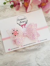 Load image into Gallery viewer, Lace Butterfly Bow
