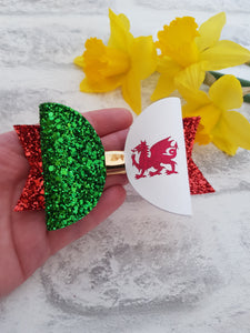 Welsh Flag Hairbows