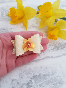 Daffodil Hairbows