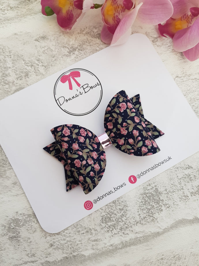 Navy Floral Hairbow