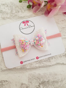 Shaker Glitter Bow