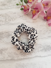 Load image into Gallery viewer, Animal Print Scrunchies
