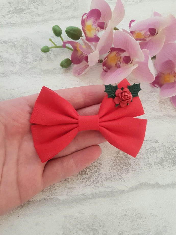 Rose & Holly Bow