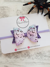 Load image into Gallery viewer, Lilac Bat Bow
