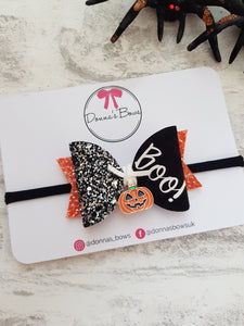 Boo! Bow